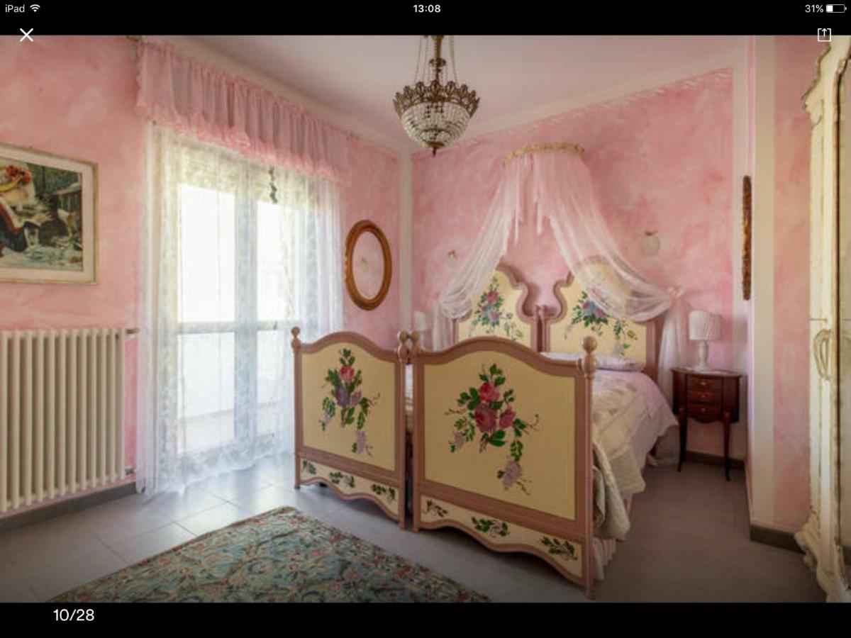 Le Bouganville Apartment Desenzano del Garda Luaran gambar